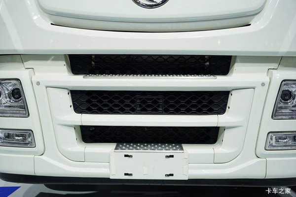 东风商用车 天龙旗舰KX燃气 580马力 !!!