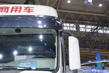 ���������콢KX ��ҫ�� 15.5L LNG 630���� 6X4 ��ʿ��16�� AMT�Զ��� ǣ����ͼƬ