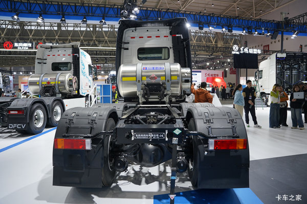 优惠0.3万 汉中市天龙旗舰KX牵引车系列超值促销 优惠0.3万 汉中市天龙旗舰KX牵引车系列超值促销