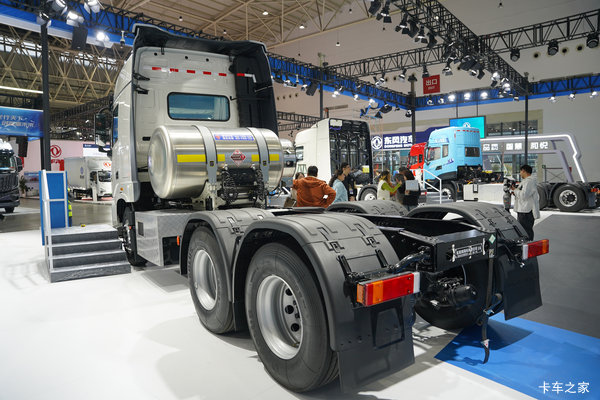 优惠0.3万 汉中市天龙旗舰KX牵引车系列超值促销 优惠0.3万 汉中市天龙旗舰KX牵引车系列超值促销