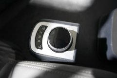 东风天龙旗舰KX 嵘耀版 15.5L LNG 630马力 6X4 法士特16档 AMT自动档 牵引车