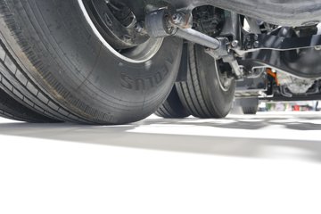 ���������콢KX ��ҫ�� 15.5L LNG 630���� 6X4 ��ʿ��16�� AMT�Զ��� ǣ����ͼƬ