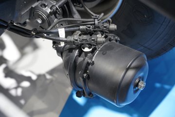 ���������콢KX ��ҫ�� 15.5L LNG 630���� 6X4 ��ʿ��16�� AMT�Զ��� ǣ����ͼƬ