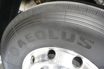 ���������콢KX ��ҫ�� 15.5L LNG 630���� 6X4 ��ʿ��16�� AMT�Զ��� ǣ����ͼƬ