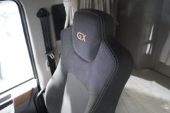 东风天龙旗舰GX 14.5L LNG 630马力 6X4 伊顿12档 AMT自动档牵引车 东风天龙旗舰GX 14.5L LNG 630马力 6X4 伊顿12档 AMT自动档牵引车