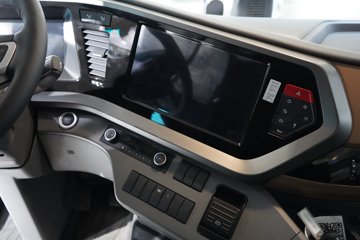 ���������콢GX 14.5L LNG 630���� 6X4 ����12�� AMT�Զ���ǣ����ͼƬ