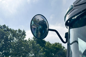 惊蛰&nbsp;电动牵引车外观图片