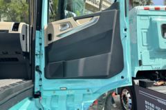 零一汽车 惊蛰 复合版 6X4 纯电动牵引车 武汉弗迪603.34kWh