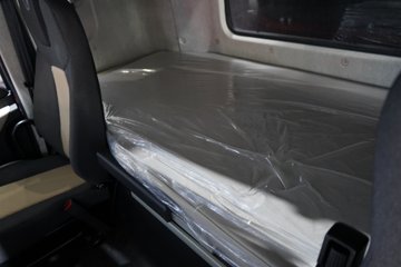 ��������KL 6X4 ���䴿�綯ǣ���� ������352kWhͼƬ