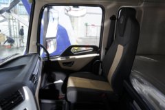 东风天龙KL 6X4 超充纯电动牵引车 欣旺达352kWh