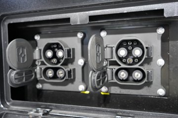 ��������KL 6X4 ���䴿�綯ǣ���� ������352kWhͼƬ