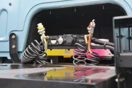 德龙H6000E&nbsp;电动牵引车底盘图片