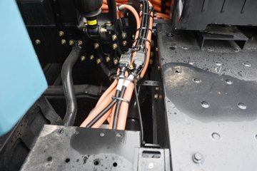 ��������H6000E 6X4 ���綯ǣ���� ����ʱ��512.59kWhͼƬ