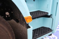 陕汽德龙X5000E 复合版 6X4 纯电动牵引车 宁德时代600.92kWh 陕汽德龙X5000E 复合版 6X4 纯电动牵引车 宁德时代600.92kWh