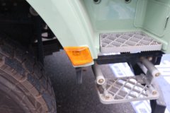 陕汽德龙X5000E 8X4 8.8米纯电动自卸车 宁德时代400.61kWh