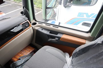 ��������X5000E 8X4 8.8�״��綯��ж�� ����ʱ��400.61kWhͼƬ