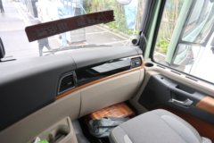 陕汽德龙X5000E 8X4 8.8米纯电动自卸车 宁德时代400.61kWh