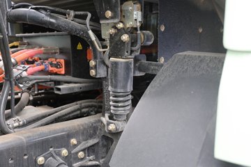 ��������X5000E 8X4 8.8�״��綯��ж�� ����ʱ��400.61kWhͼƬ