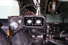 陕汽德龙X5000E 8X4 8.8米纯电动自卸车 宁德时代400.61kWh