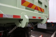 陕汽德龙X5000E 8X4 8.8米纯电动自卸车 宁德时代400.61kWh