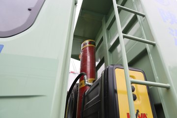 ��������X5000E 8X4 8.8�״��綯��ж�� ����ʱ��400.61kWhͼƬ