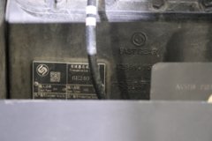 东风柳汽乘龙翼威5 6X4 纯电动牵引车 宁德时代400.61kWh