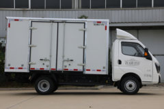 飞碟缔途 GX 1.6L 122马力 汽油 3.95米单排厢式微卡 飞碟缔途 GX 1.6L 122马力 汽油 3.95米单排厢式微卡