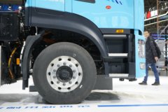 东风天龙KL 6X4 纯电动牵引车 宁德时代600kWh