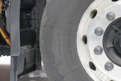 东风天龙KL 6X4 纯电动牵引车 宁德时代600kWh