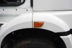 陕汽德龙M5000E 轻量化版 4X2 9.55米纯电动厢式载货车 宁德时代262.75kWh