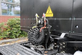 德龙新M3000&nbsp;电动牵引车底盘图片