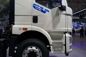 һ�����J6L 8X4 7.08m?���綯�������������䳵 ����ʱ��352kWhͼƬ