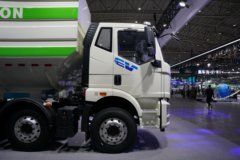 一汽解放J6L 8X4 7.08m³纯电动混凝土搅拌运输车 宁德时代352kWh
