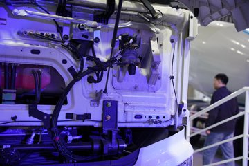 һ�����J6L 8X4 7.08m?���綯�������������䳵 ����ʱ��352kWhͼƬ