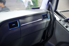 一汽解放J6L 8X4 7.08m³纯电动混凝土搅拌运输车 宁德时代352kWh