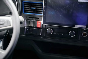 һ�����J6L 8X4 7.08m?���綯�������������䳵 ����ʱ��352kWhͼƬ