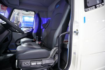 һ�����J6L 8X4 7.08m?���綯�������������䳵 ����ʱ��352kWhͼƬ