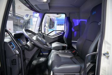 һ�����J6L 8X4 7.08m?���綯�������������䳵 ����ʱ��352kWhͼƬ