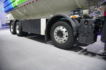 һ�����J6L 8X4 7.08m?���綯�������������䳵 ����ʱ��352kWhͼƬ