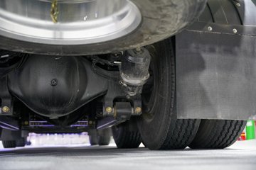 һ�����J6L 8X4 7.08m?���綯�������������䳵 ����ʱ��352kWhͼƬ