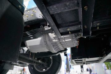 һ�����J6L 8X4 7.08m?���綯�������������䳵 ����ʱ��352kWhͼƬ