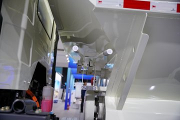 һ�����J6L 8X4 7.08m?���綯�������������䳵 ����ʱ��352kWhͼƬ