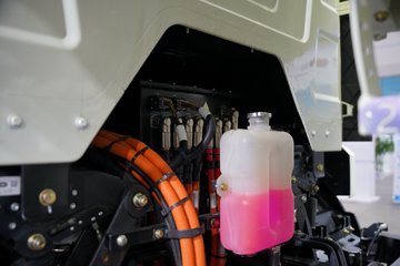 һ�����J6L 8X4 7.08m?���綯�������������䳵 ����ʱ��352kWhͼƬ