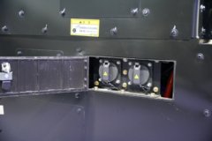 一汽解放J6L 6X4 纯电动牵引车 宁德时代400kWh