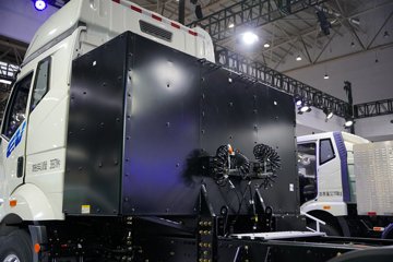 һ�����J6L 6X4 ���綯ǣ���� ����ʱ��400kWhͼƬ