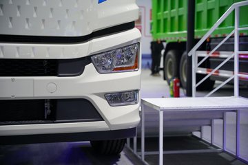 һ�����J6L 6X4 ���綯ǣ���� ����ʱ��400kWhͼƬ