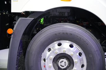 һ�����J6L 6X4 ���綯ǣ���� ����ʱ��400kWhͼƬ