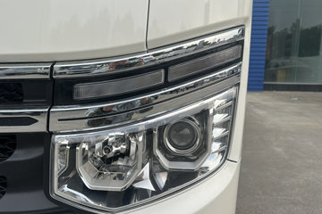 ʱ���캽S1 3.89���Ű봿�綯����С�� ���׿�83.57kWhͼƬ