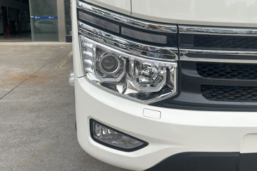 ʱ���캽S1 3.89���Ű봿�綯����С�� ���׿�83.57kWhͼƬ