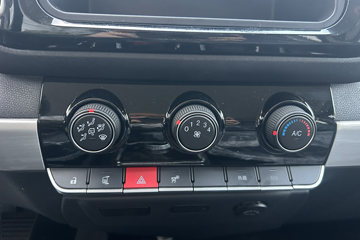 ʱ���캽S1 3.89���Ű봿�綯����С�� ���׿�83.57kWhͼƬ